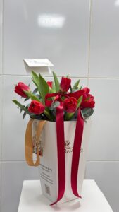 Pure Red Tulip Box - Image 2