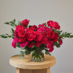 Scarlet Premium Vase 🌹