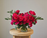 Scarlet Premium Vase 🌹 - Image 1